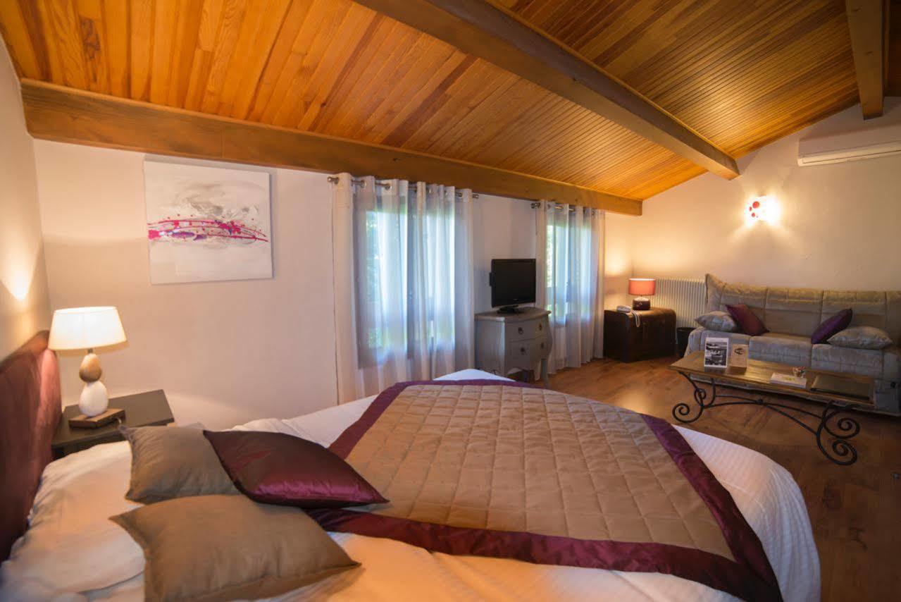 Logis Hotel Le Petit Casset La Boisse Εξωτερικό φωτογραφία